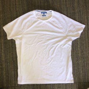 NWOT Custom Fit Vince Tee